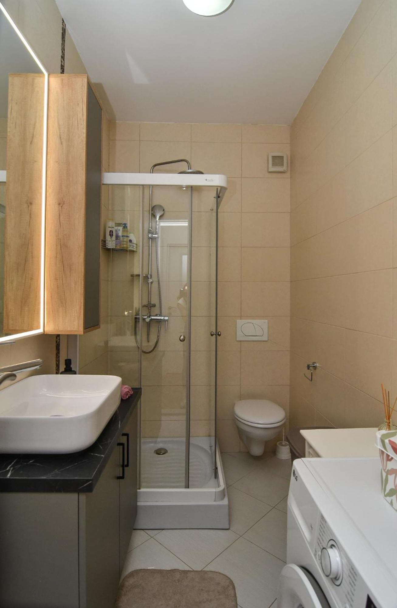Apartment Moderan Dvosoban Stan Budva